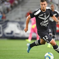 Valencia y Elche se interesan en Nicolas De Préville