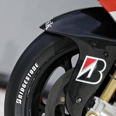 Las tres motorizaciones que ha conocido MotoGP desde que existe