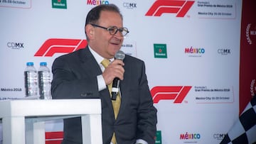 Press conference of F1 Mexico Grand Prix 2018 at Mexico City.

Conferencia de Prensa de la F1, Gran Premio de Mexico 2018 en la Ciudad de Mexico. En la foto: Federico Gonzalez Compean

08/02/18/Mexsport/Victor Leon
