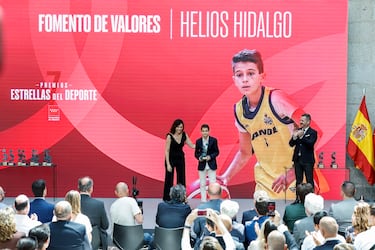 Helios Hidalgo, premio Fomento de Valores. 