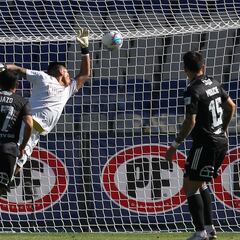 Colo Colo buscará evitar el infierno ante su 'bestia negra'