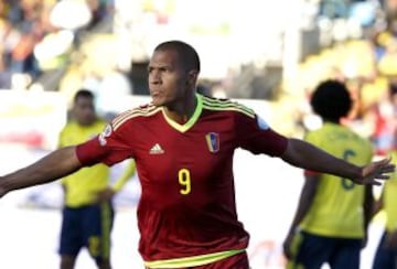 Salomón Rondón le dio el triunfo a Venezuela sobre Colombia.