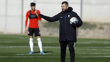 Diego Martínez en un entrenamiento.