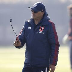 Arias sorprende y cita a Herrera para duelo ante Iquique