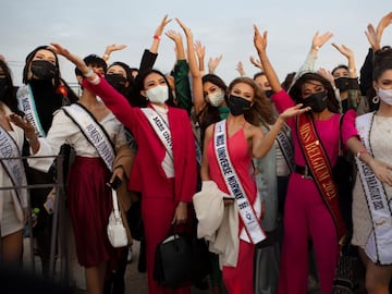 Miss Universe contestants tour David Tower in Jerusalem&#039;s old city ahead of the annual beauty pageant which will take place in the Red Sea resort of Eilat, November 30, 2021. REUTERS/ Nir Elias