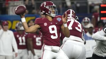 El Crimson Tide busca su segundo t&iacute;tulo consecutivo del football colegial, pero los Bulldogs llegan como favoritos al College Football Playoff Championship.