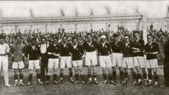 The Spain shirt ahead of a Belgium-Spain game in Antwerp in 1920