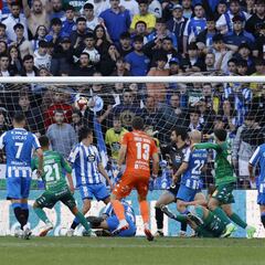 Grupo 1: El Barça Atlètic acecha al Depor, el Rayo Majadahonda desciende a Segunda RFEF