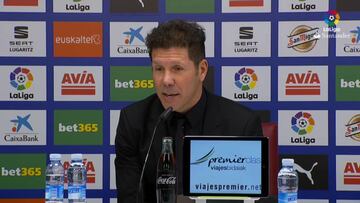 Simeone sobre la 'colleja' del árbitro a Morata: "A mí me cayeron cuatro partidos"