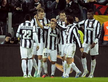 Pequeño en estatura, gigante en talento. Giovinco se ganó el apodo por su capacidad de regate y desborde pese a su físico (1´60 metros). Tuvo una gran irrupción en la Juventus, pero su nivel cayó y terminó triunfando en la MLS de Estados Unidos.