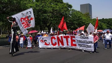 Tras 15 días de protestas, la CNTE Sección 22 levanta paro y plantón