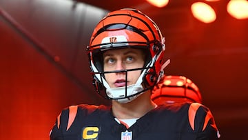 QB Burrow shared a heartwarming moment with a young Bengals fan before their Week 17 win over the Cardinals.