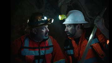 Netflix sorprende con un spot lleno de personajes chilenos para publicitar Stranger Things