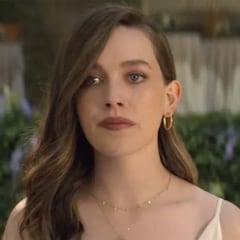 Victoria Pedretti, Love en ‘You’, enamorada de un compañero de elenco