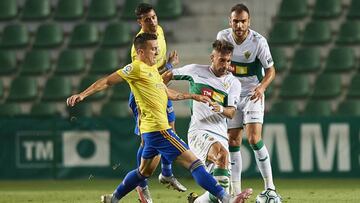 El Cádiz no pasó del empate ante el Elche.