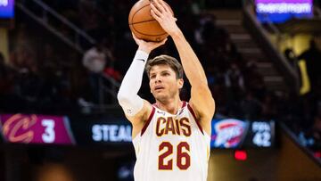 CLEVELAND, OH - NOVEMBER 7: Kyle Korver #26 of the Cleveland Cavaliers shoots a three during the second half against the Oklahoma City Thunder at Quicken Loans Arena on November 7, 2018 in Cleveland, Ohio. The Thunder defeated the Cavaliers 95-86. NOTE TO USER: User expressly acknowledges and agrees that, by downloading and/or using this photograph, user is consenting to the terms and conditions of the Getty Images License Agreement.   Jason Miller/Getty Images/AFP
 == FOR NEWSPAPERS, INTERNET, TELCOS &amp; TELEVISION USE ONLY ==