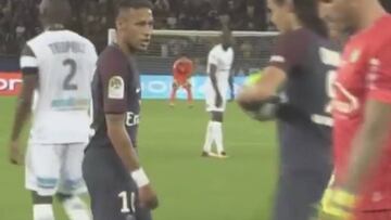 Cavani pulls rank on Neymar in PSG victory over Saint Etienne