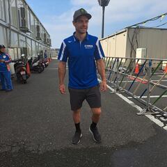 Crutchlow: “Si Márquez fuese con una Ducati, el resto ni le vería”