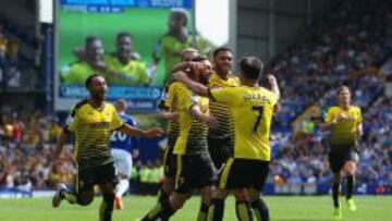 Layún es el cuarto mexicano que juega en la Premier League.