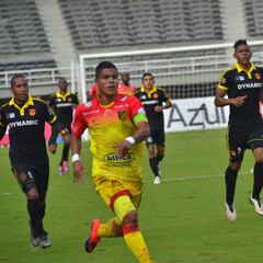 Presidente de América: "Ya firmamos con Juan C. Hernández"