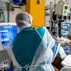 Muere la primera persona en el mundo por reinfección de la COVID