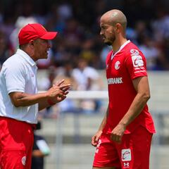 Ignacio Ambriz tras la derrota: “No es para cortarse las venas”