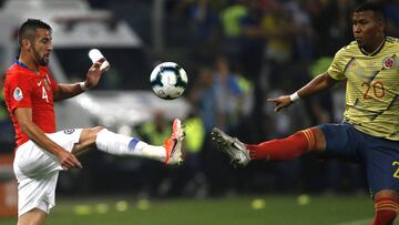 Ismael Fuentes: "Mauricio Isla le dará otro delantero a la Roja"