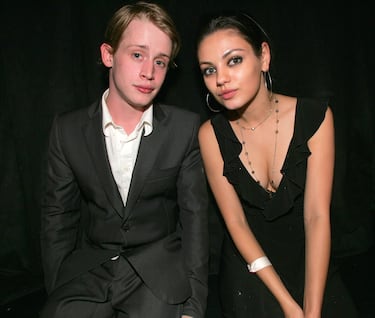 Mila Kunis y Macaulay Culkin estuvieron juntos por 8 años. En una entrevista reciente la actriz reconoció: "Tuve una ruptura horrible. Tuve una ruptura horrible, horrible, horrible. Lo arruiné. Yo era una idiota en mis 20, y seré la primera en admitirlo. Y eso es algo que me llevó mucho tiempo salir y decir: 'Sí, ¿sabes qué? Yo era un desastre', y acéptalo. Y ahora lo hice”. 