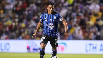 Osvaldo Mart&iacute;nez sufre ruptura de ligamento; estar&aacute; medio a&ntilde;o fuera