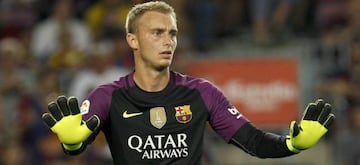 Cillessen appeared just once in LaLiga for Barcelona last season - a home defeat to Alavés.