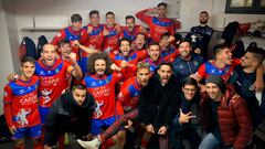 Los jugadores del Tarazona celebran una victoria esta temporada.