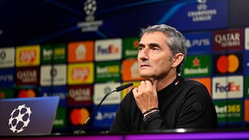 Athletic Bilbao's Spanish coach Ernesto Valverde attends a press conference on the eve of the UEFA Champions League - league phase day 2 football match of Borussia Dortmund v Athletic Club Bilbao at the Signal Iduna stadium in Dortmund, western Germany on September 30, 2025. (Photo by Ina FASSBENDER / AFP)
