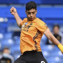 Raúl Jiménez tiene un motivo más para salir de los Wolves