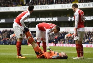 Luego de 10 meses, David Ospina volvió como titular al arco de Arsenal por la Premier League.