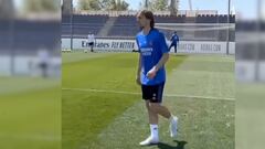 ¡Difícil de igualar! El tiktoker que imitó los goles de Luka Modric