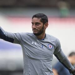 Jésus Corona no jugará ante Morelia; Caixinha le da descanso