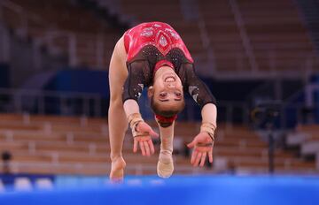 Marina González de la selección espñola de gimnasia artística. 
