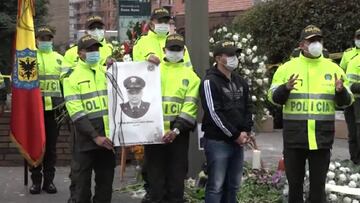 ¿Quién era Edwin Caro, el policía que murió asesinado en Bogotá?