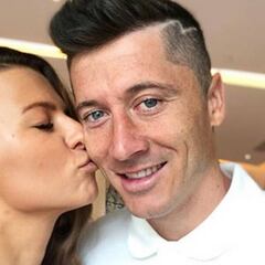 El dulce consuelo de Anna Stachurska a Lewandowski