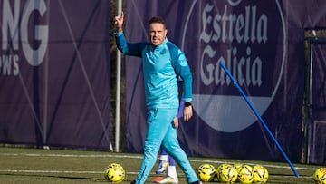 Tevenet, a los mandos del Real Valladolid.