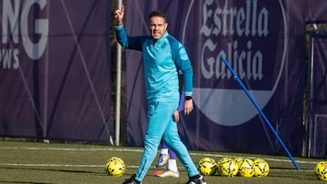 29/12/25
ENTRENAMIENTO REAL VALLADOLID
LUIS GARCIA TEVENET
