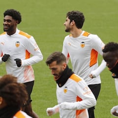 Thierry tampoco viaja a la Copa