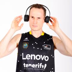 Marcelinho Huertas: “La pasión me hace seguir a este nivel”