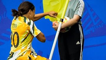 Sam Kerr celebró su primer gol en un Mundial a lo Cahill