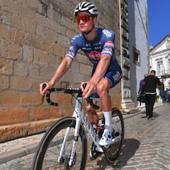 Van der Poel correrá Milán-San Remo, Tirreno y Lombardía