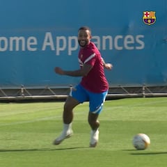 La felicidad de Depay y Griezmann en el entrenamiento: todo en orden en Can Barça