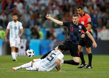 Enzo Pérez and Ante Rebic.