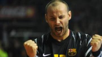 El FC Barcelona Intersport renueva a Rocas y Saric