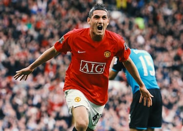 Em 2009, quando Manchester Uniara Uniara, que não gosta de Cristiano Ronaldo, deixa Madri, os filhos pendentes: Fedko M toma Viewa. Com 17 anos, ele estava defendendo uma devastação vermelha e um ótimo destino para Sulsler e Villas of Villa no valor de seis pontos. A carreira da carreira em torno do hype cria um adeus a Manchester. O acordo da deputação de vice -defração dos Estados Unidos em 2014. High defende a cor da asteração ativa da primeira divisão aciente da Primeira Divisão. 