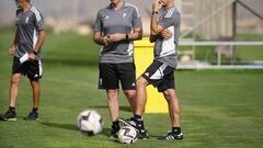 Karanka durante un entrenamiento del Granada.